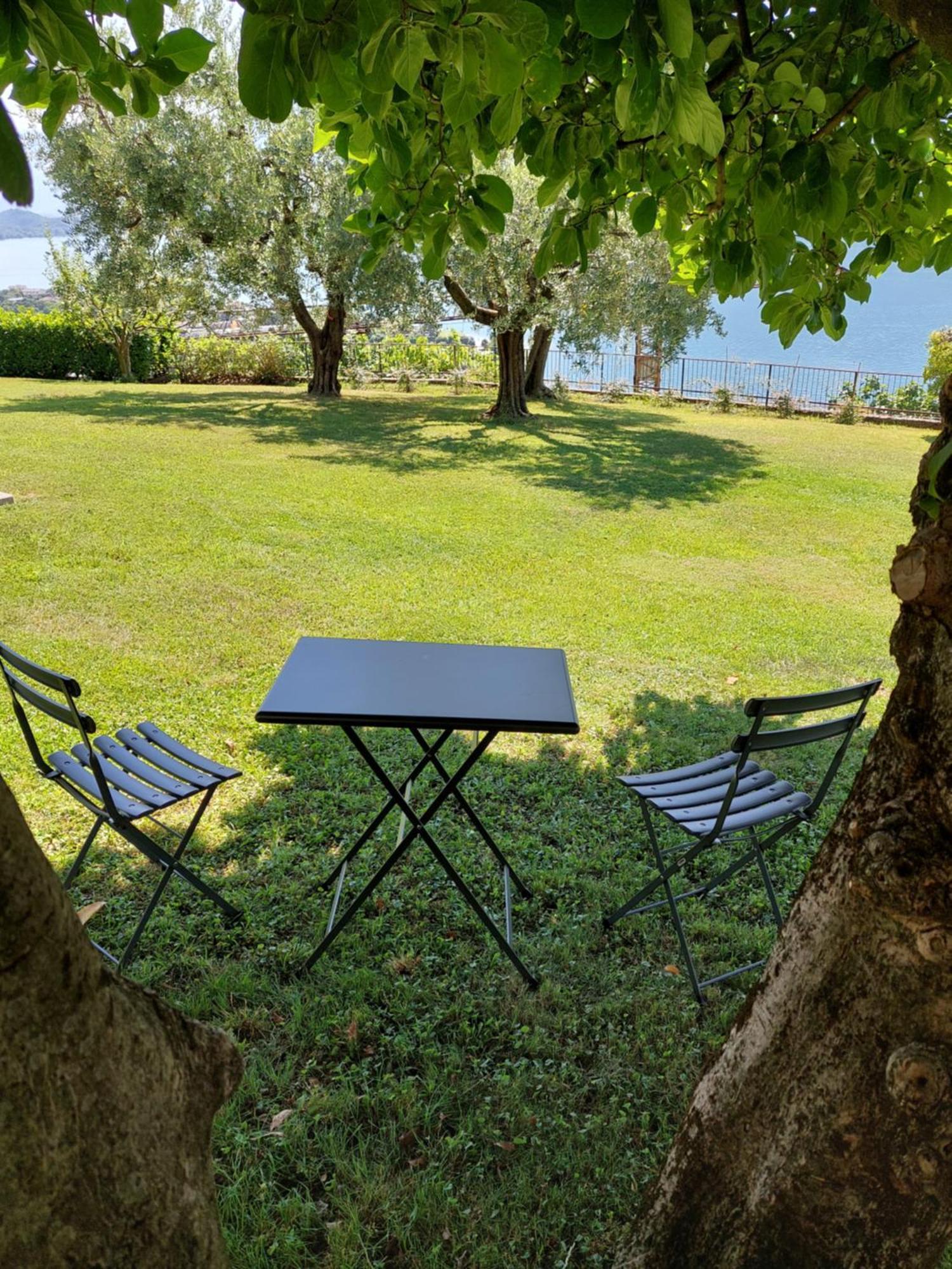 Casa Vacanze Perla Del Lago Domaso Exterior photo